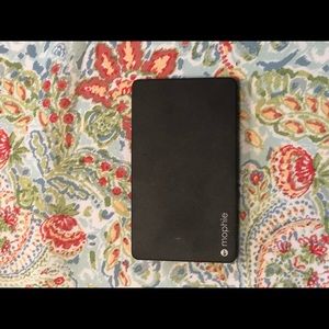 Mophie phone charger